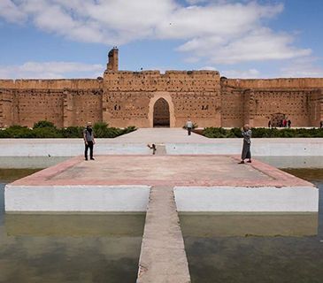 Marrakech - tourists at El Badi