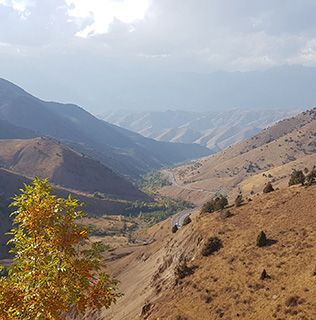 Uzbekistan mountain road