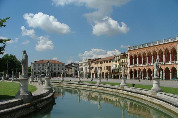 Prato della Valle, Padua