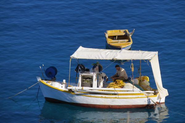 Fishing along the Mani coast