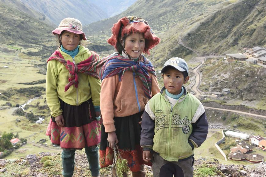 Peru children
